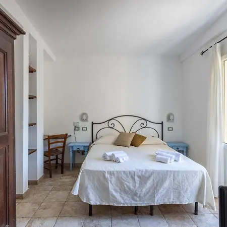 Castello Monticello Hotel Giglio Porto