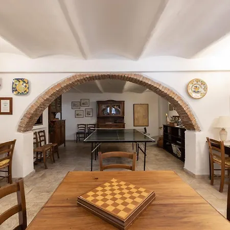 Hotel Castello Monticello 3*