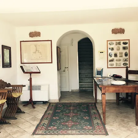 מלון Castello Monticello