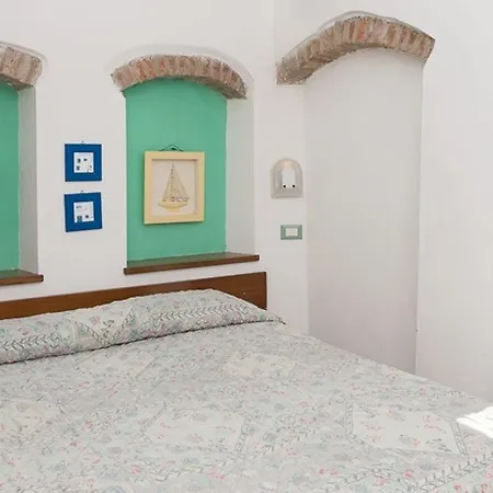 Castello Monticello מלון