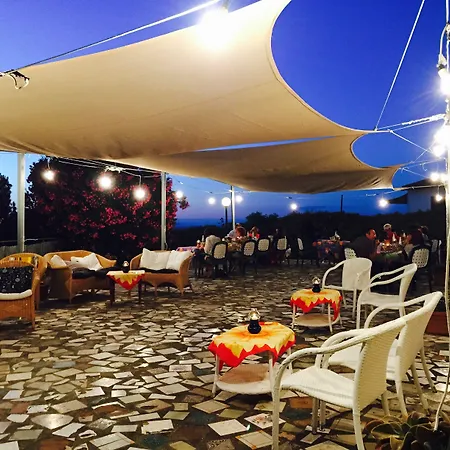 Castello Monticello 3* ג'יליו פורטו