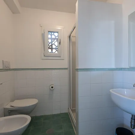 Castello Monticello 3* ג'יליו פורטו