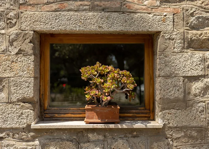 Ξενοδοχείο Castello Monticello 3*