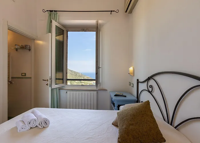 Ξενοδοχείο Castello Monticello 3*